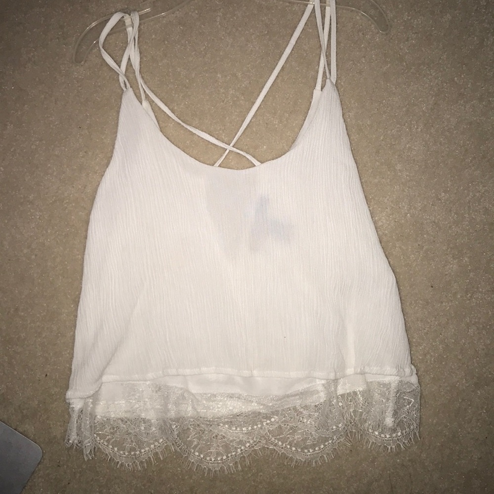 Cropped white flowy shirt with lace